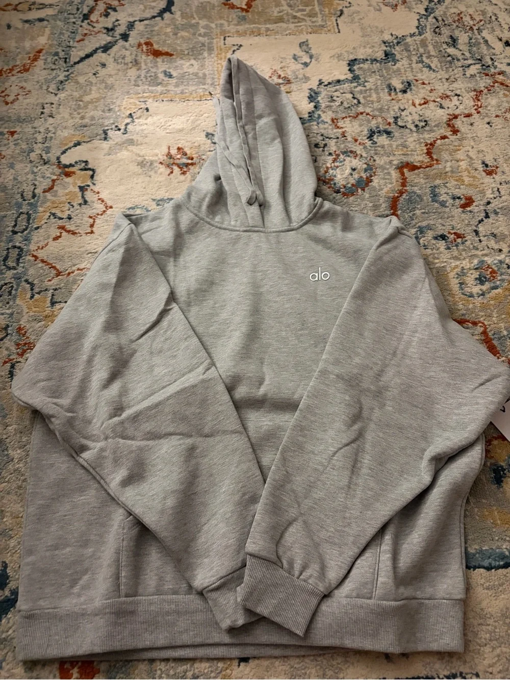 NWT Alo Yoga Accolade Hoodie Athletic Heather Grey